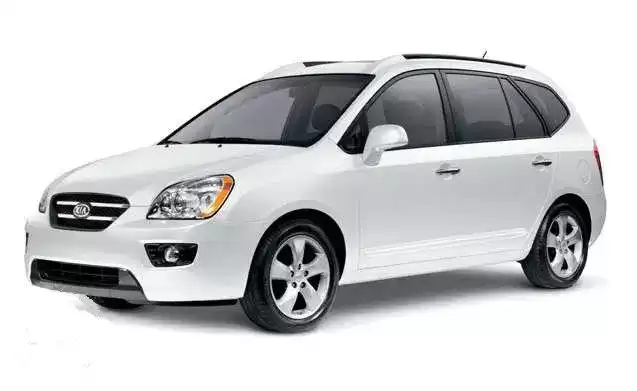 Utilisé Kia Carens À vendre au Al-Sadd , Doha #7209 - 1  image 